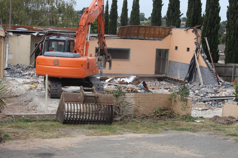 demolition 16mar 2.jpg demolition 16mar 2.jpg